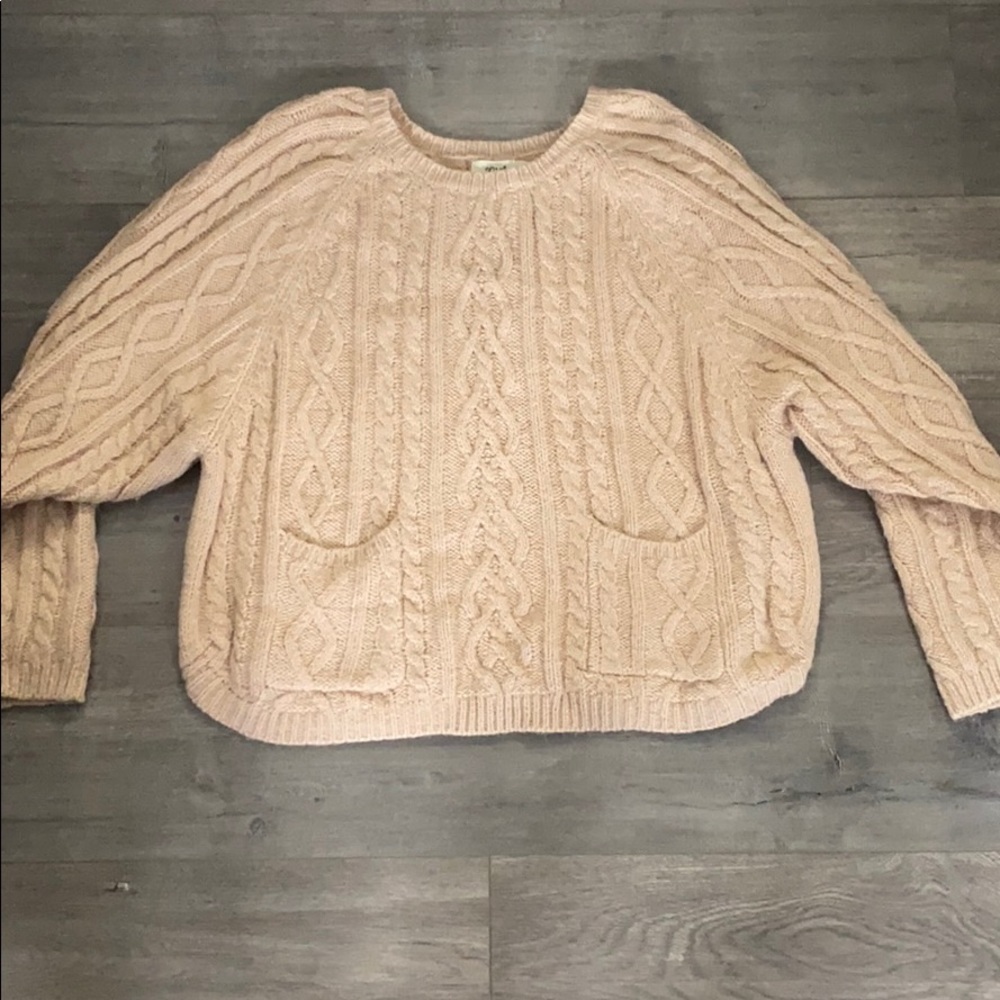 Light pink sweater